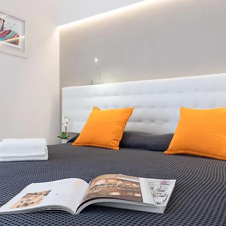 Appartamento Valeria By Wonderful Italy Sirmione Exterior photo